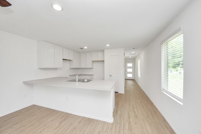614 Road 5203, Cleveland, TX 77327
