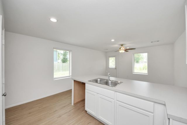 614 Road 5203, Cleveland, TX 77327