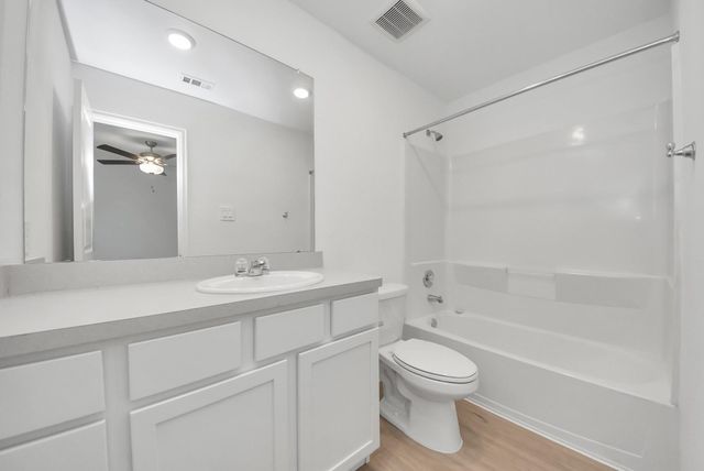 614 Road 5203, Cleveland, TX 77327