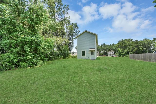 614 Road 5203, Cleveland, TX 77327
