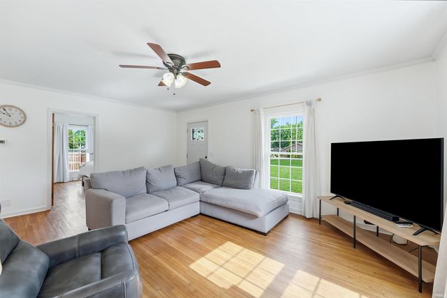 3005 W Moore Road, Muncie, IN 47304