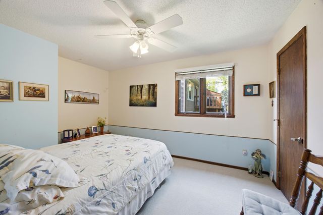 1451 23rd Street S, Fargo, ND 58103