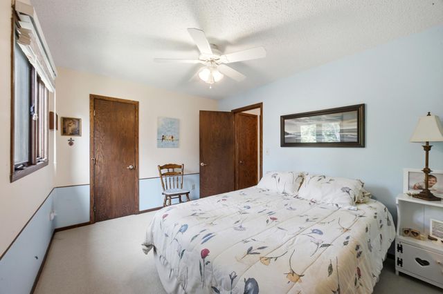 1451 23rd Street S, Fargo, ND 58103