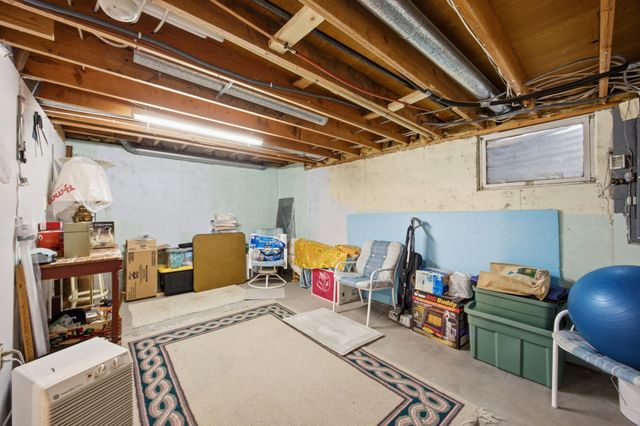 1451 23rd Street S, Fargo, ND 58103