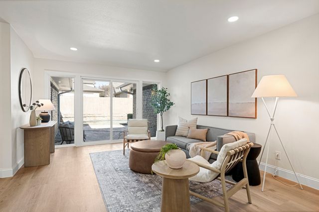 9376 Briarhurst Drive, Dallas, TX 75243