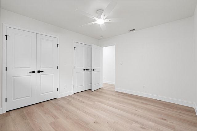 9376 Briarhurst Drive, Dallas, TX 75243