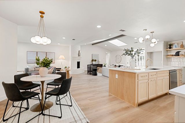 9376 Briarhurst Drive, Dallas, TX 75243