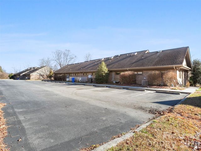 157 Medical Park Drive, Brevard, NC 28712