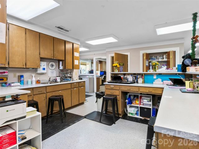 157 Medical Park Drive, Brevard, NC 28712