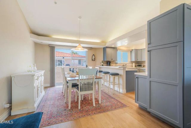 1130 Mandalay Beach Road, Oxnard, CA 93035