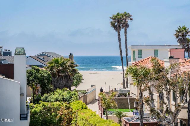 1130 Mandalay Beach Road, Oxnard, CA 93035
