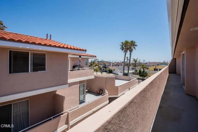 1130 Mandalay Beach Road, Oxnard, CA 93035