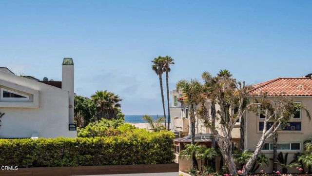 1130 Mandalay Beach Road, Oxnard, CA 93035