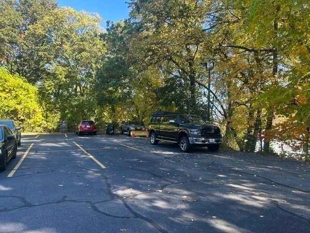 61 Shea Street 14, Lowell, MA 01854