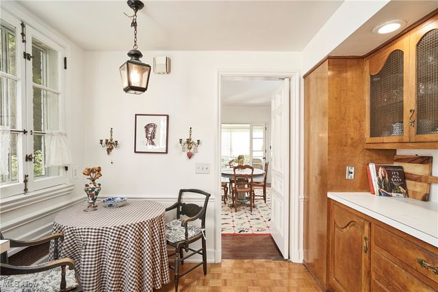 2120 Ridgewood Road, Akron, OH 44313