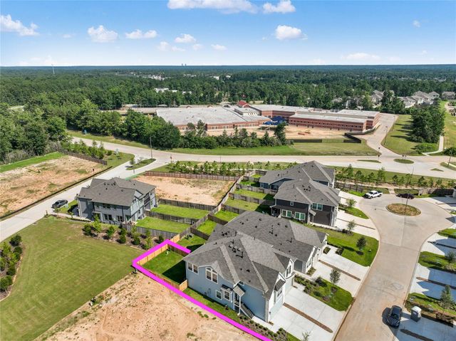 611 Silver Pear Court, Montgomery, TX 77316