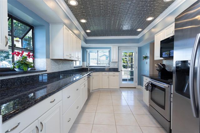 13 CLINTON COURT S, Palm Coast, FL 32137