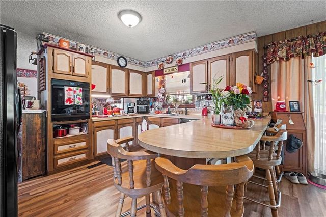 77 Stevens Road, Eudora, KS 66025