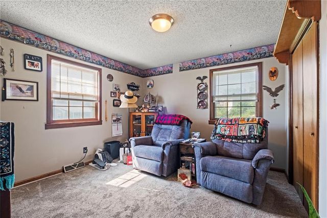 77 Stevens Road, Eudora, KS 66025