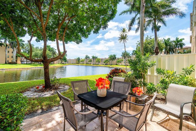 12560 Majesty Circle 104, Boynton Beach, FL 33437
