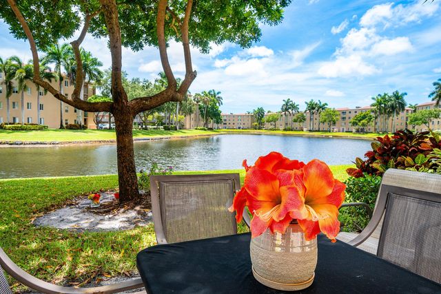 12560 Majesty Circle 104, Boynton Beach, FL 33437