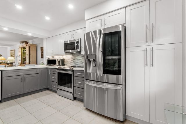 12560 Majesty Circle 104, Boynton Beach, FL 33437