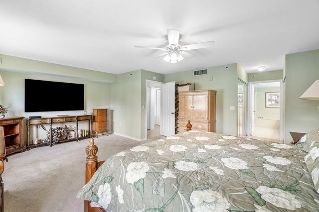 12560 Majesty Circle 104, Boynton Beach, FL 33437
