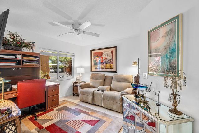 12560 Majesty Circle 104, Boynton Beach, FL 33437