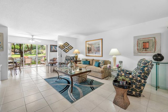 12560 Majesty Circle 104, Boynton Beach, FL 33437