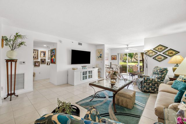 12560 Majesty Circle 104, Boynton Beach, FL 33437