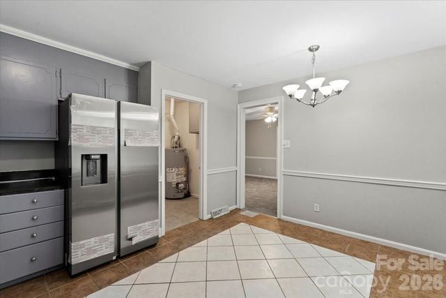 4332 Winedale Lane, Charlotte, NC 28205