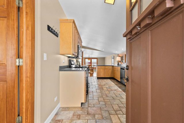 W964 Spring Grove Road, Green Lake, WI 54941