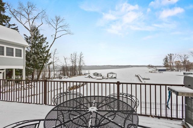 W964 Spring Grove Road, Green Lake, WI 54941