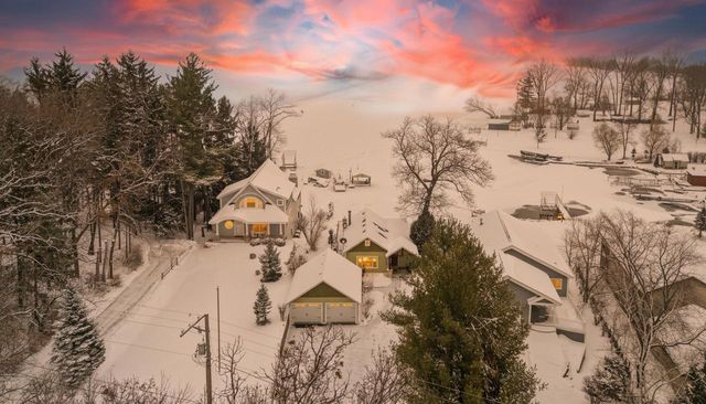 W964 Spring Grove Road, Green Lake, WI 54941