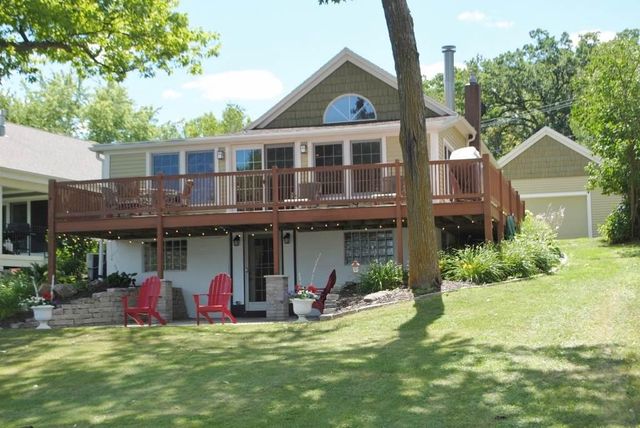 W964 Spring Grove Road, Green Lake, WI 54941