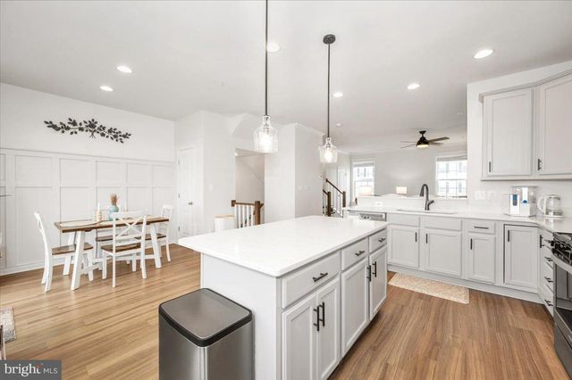 205 LONGLEY GREEN DR, Walkersville, MD 21793