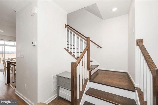 205 LONGLEY GREEN DR, Walkersville, MD 21793