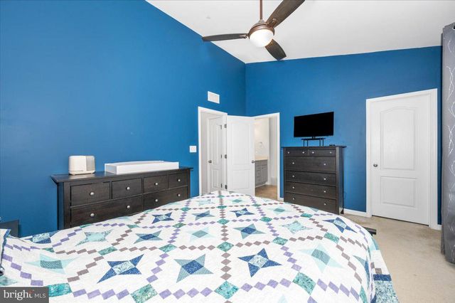 205 LONGLEY GREEN DR, Walkersville, MD 21793