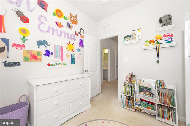 205 LONGLEY GREEN DR, Walkersville, MD 21793