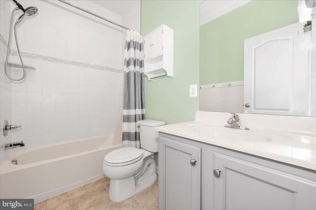 205 LONGLEY GREEN DR, Walkersville, MD 21793