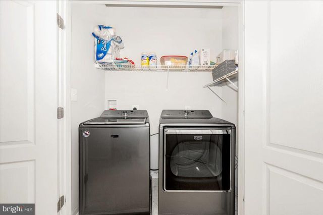 205 LONGLEY GREEN DR, Walkersville, MD 21793