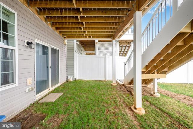 205 LONGLEY GREEN DR, Walkersville, MD 21793