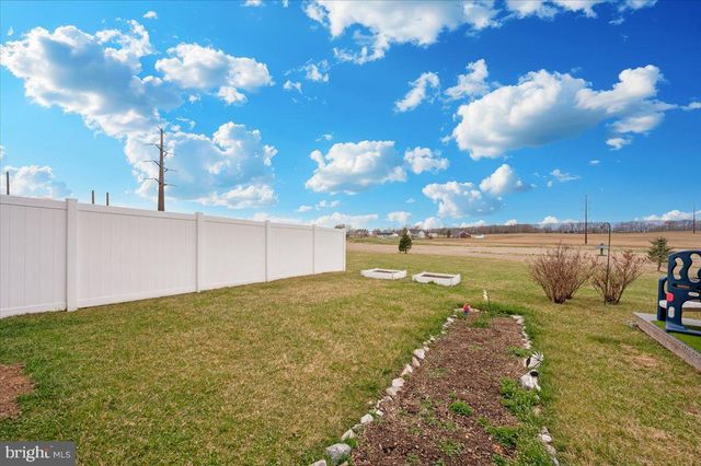 205 LONGLEY GREEN DR, Walkersville, MD 21793