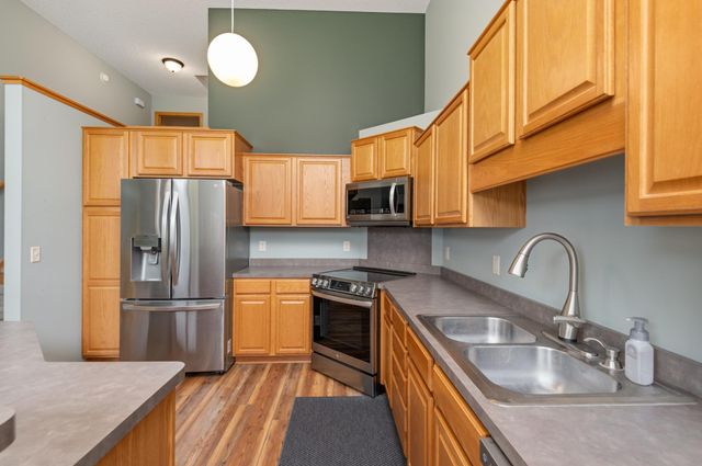 18863 Inca Avenue, Lakeville, MN 55044
