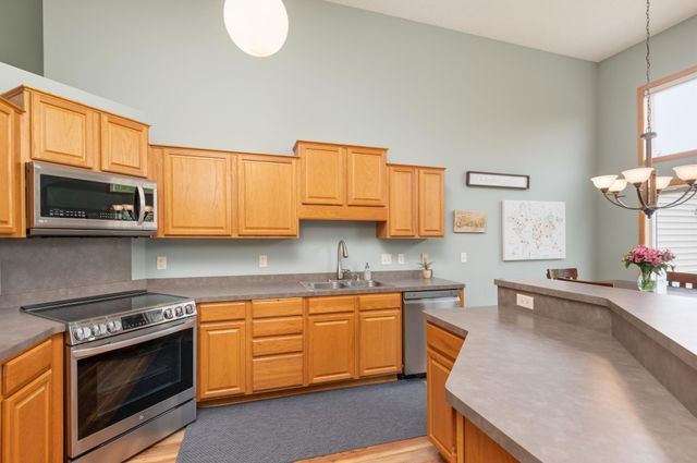 18863 Inca Avenue, Lakeville, MN 55044