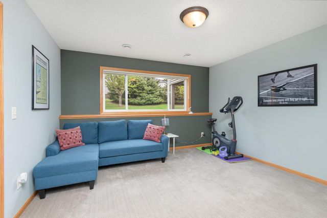 18863 Inca Avenue, Lakeville, MN 55044