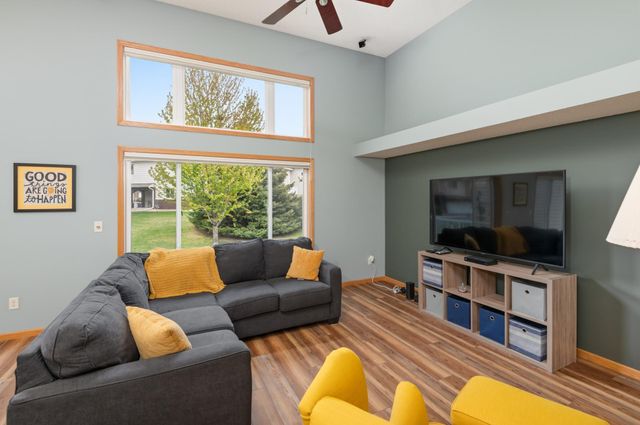 18863 Inca Avenue, Lakeville, MN 55044