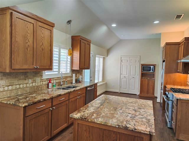 4832 Bull Run Drive, Plano, TX 75093