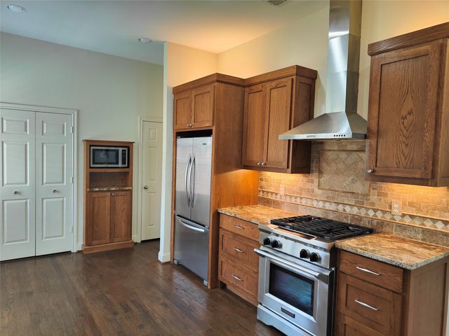 4832 Bull Run Drive, Plano, TX 75093