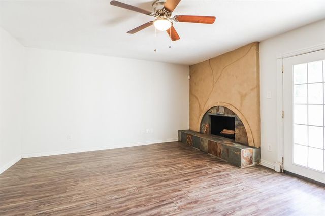3811 Broken Elm Drive, Spring, TX 77388